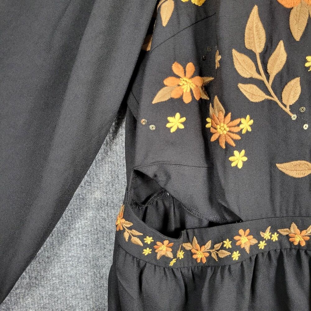 NWT SAVANNA JANE Black Orange Fall Floral Embroidery Cut Out Peasant Top SIZE 2X - Picture 6 of 13